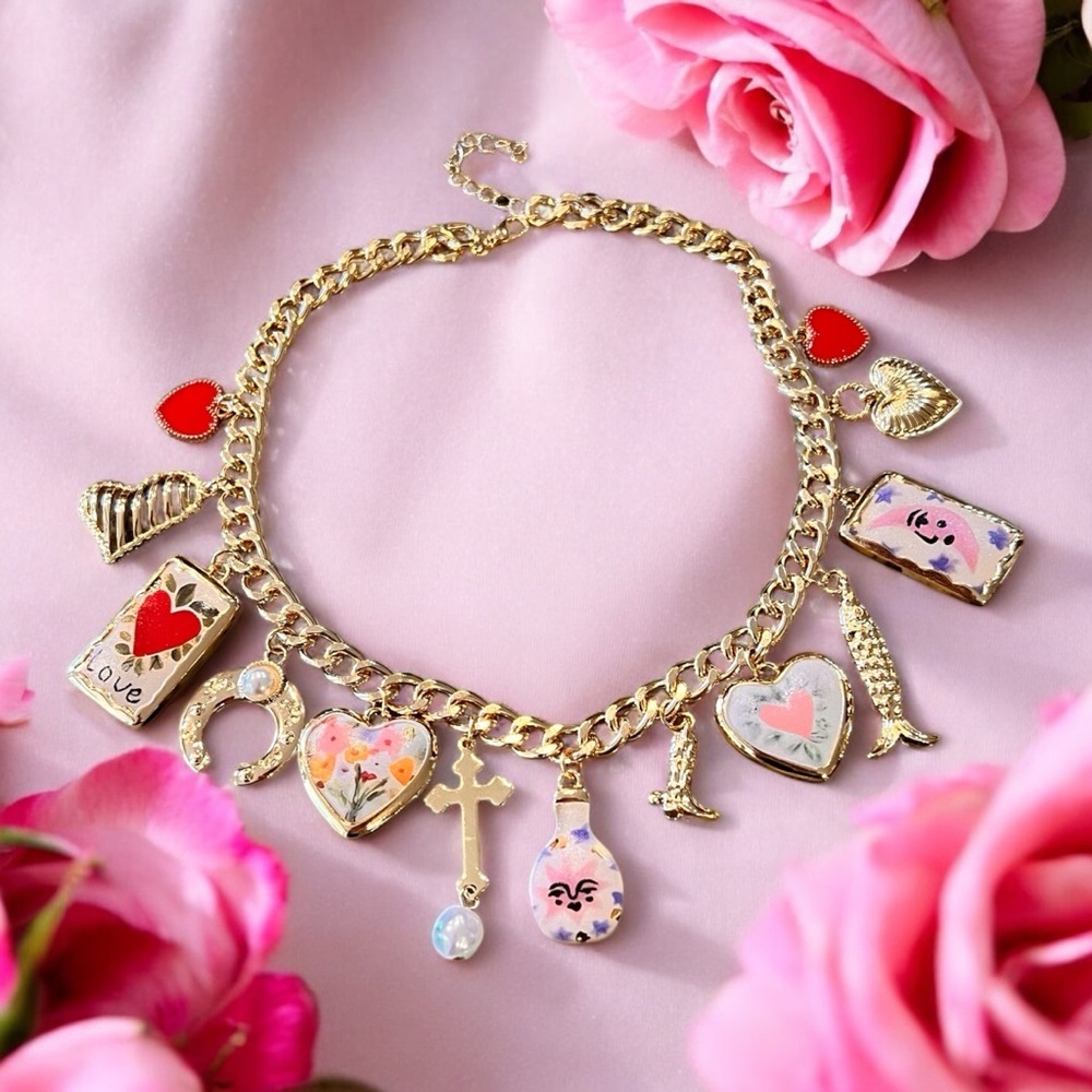 Gold toned chunky charm necklace with Heart and Love Accents - Picture 3 of 17